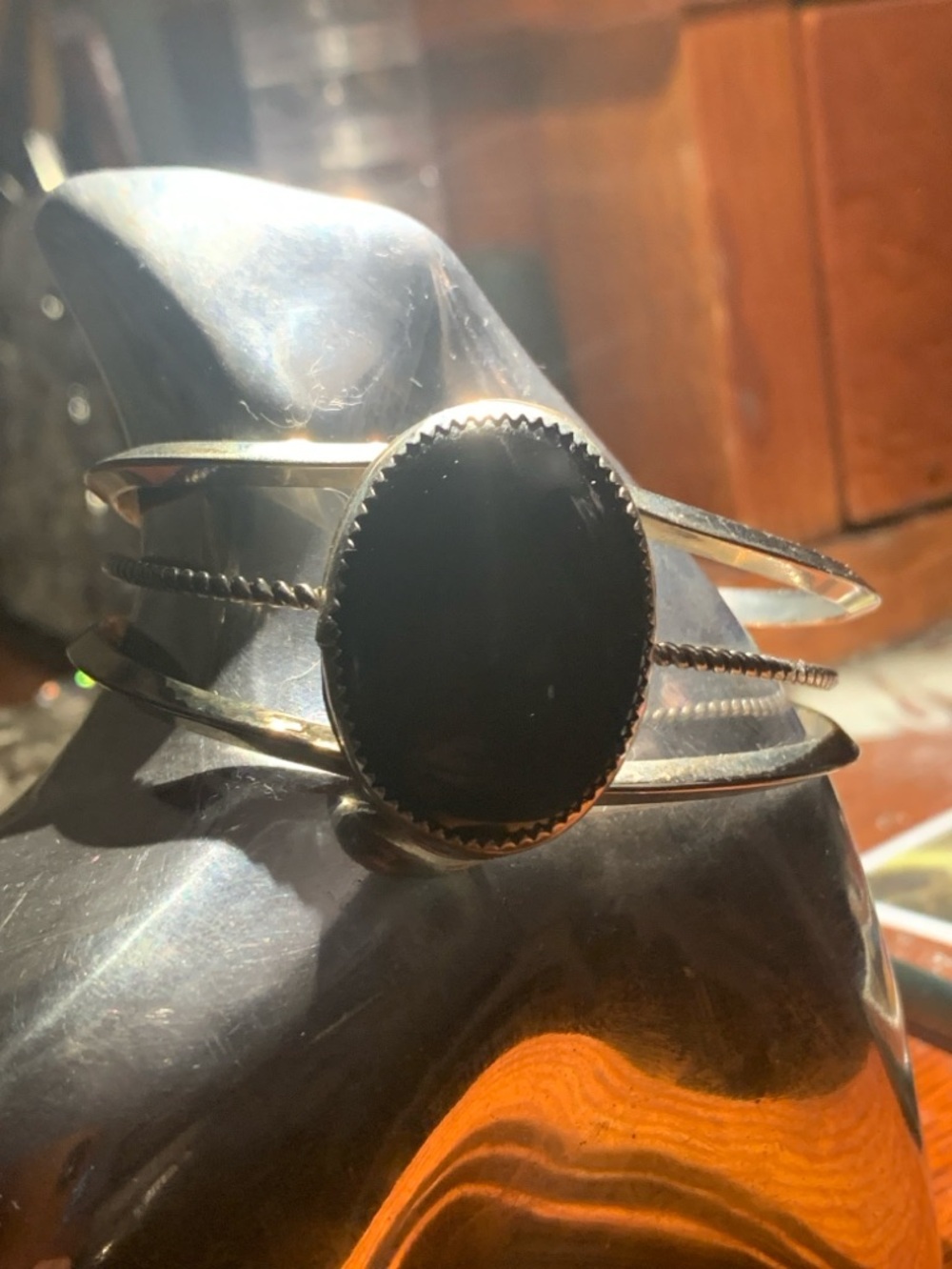 Vintage Native American Sterling Onyx Cuff Bracelet 28.58 grams
